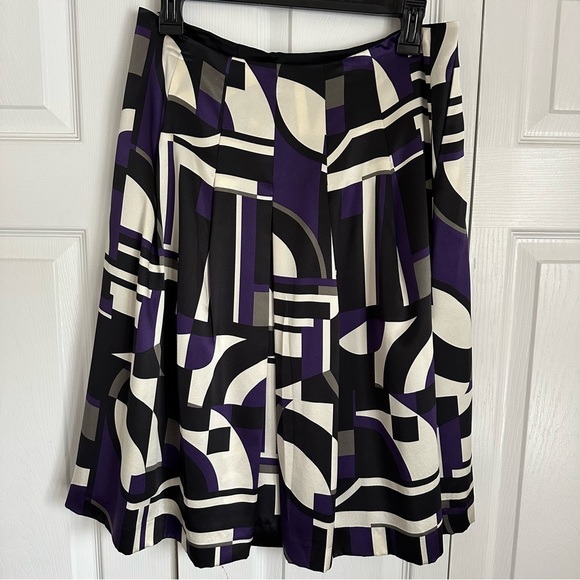Ralph Lauren 100% Silk Skirt Pleated Geometric Abstract Purple Sz 4 Career Chic - Picture 2 of 12